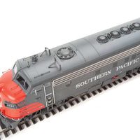 EMD FP7 - F7B LokSound 5 Sound and DCC -- Southern Pacific(TM) 6447, 8294 (gray, red, white)