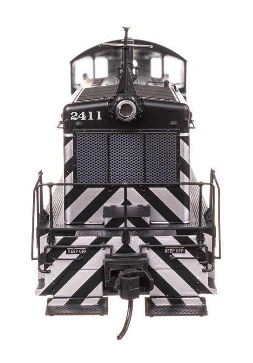 EMD NW2 - LokSound 5 Sound and DCC -- Santa Fe #2411-4