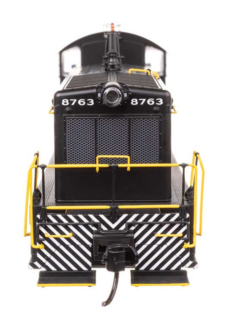 EMD NW2 - LokSound 5 Sound and DCC -- New York Central #8763-4