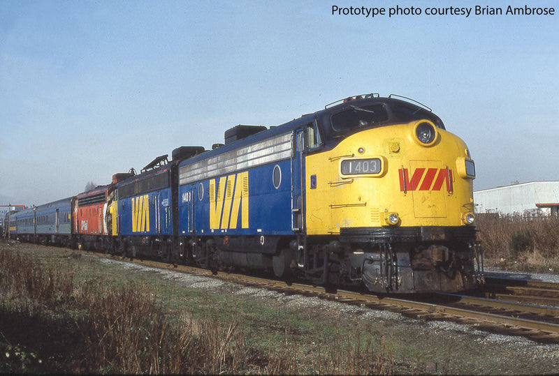 EMD FP7 - F9B Standard DC -- VIA Rail Canada 1402, 1965 (Ex-CP, blue, yellow, black, red)