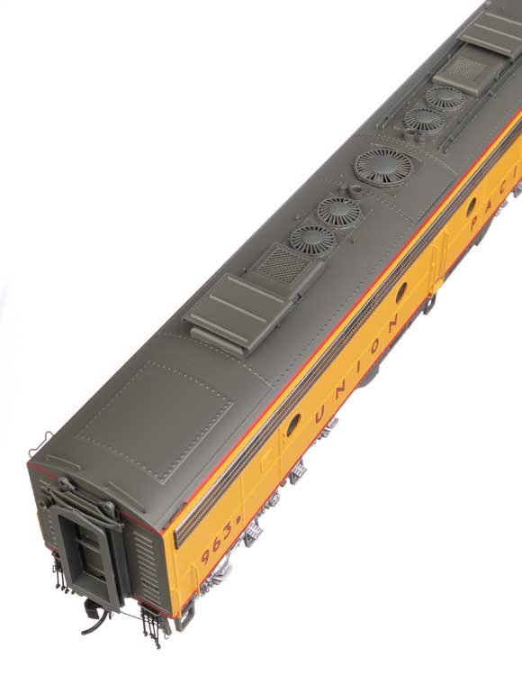 EMD E9A-Bm - Standard DC -- Union Pacific(R) #949, 963B Heritage Fleet-9