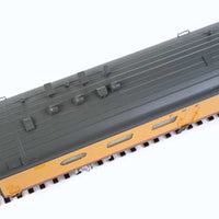 85' Milwaukee Road 48-Seat Diner - Ready to Run -- Twin Cities Hiawatha - Milwaukee Road (yellow, gray, red; Decals)