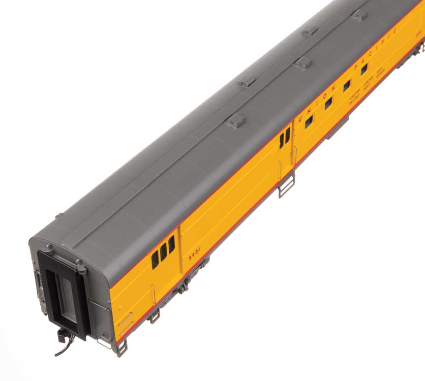 85' ACF Baggage-Mail - DELUXE 1 -- Union Pacific(R) #5901-5