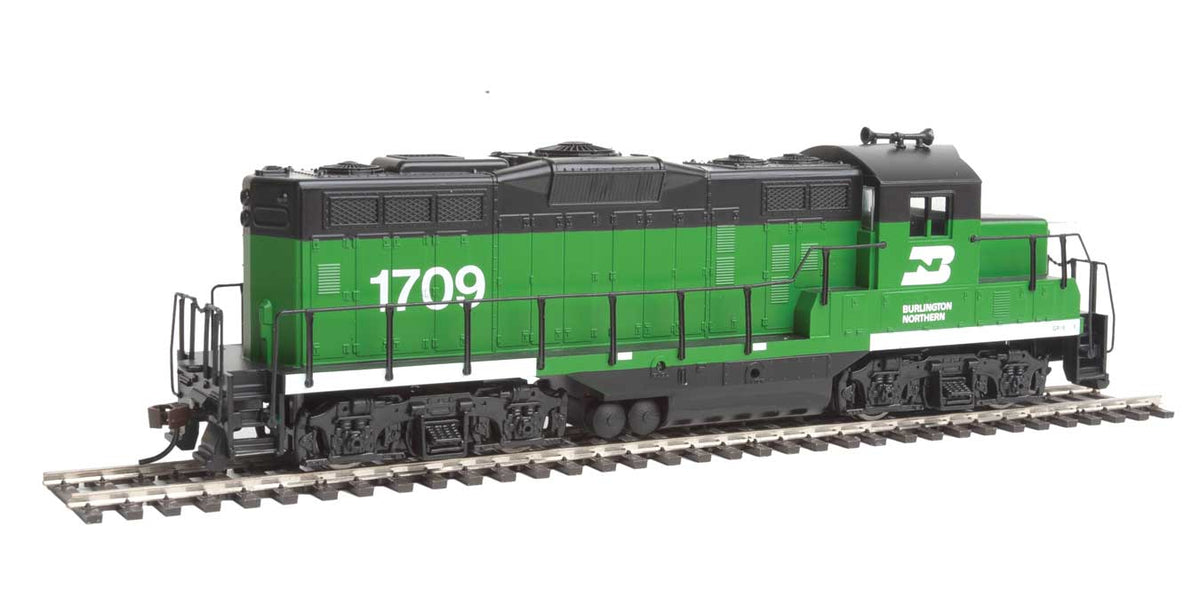 EMD GP9M - Standard DC -- Burlington Northern #1709 (green, white)-2