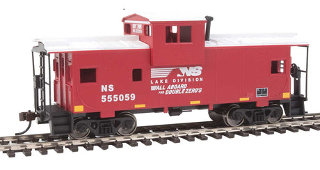 Wide-Vision Caboose - Ready to Run -- Norfolk Southern (red, white)-2