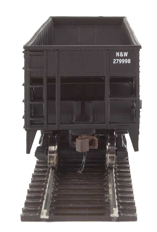 Offset Quad Hopper - Ready To Run -- Norfolk & Western (black; Block N&W, Hamburger Logo)-5