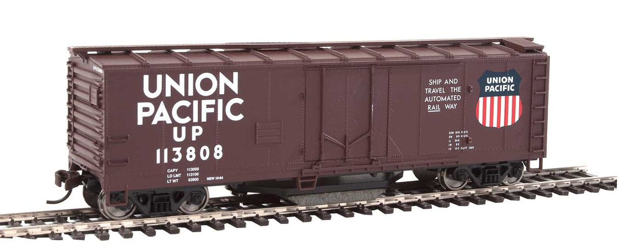 40' Plug-Door Track Cleaning Boxcar - Ready to Run -- Union Pacific(R) (Boxcar Red, white; Large Logo)-2