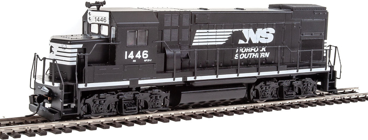 EMD GP15-1 - Standard DC -- Norfolk Southern (black, white)-1