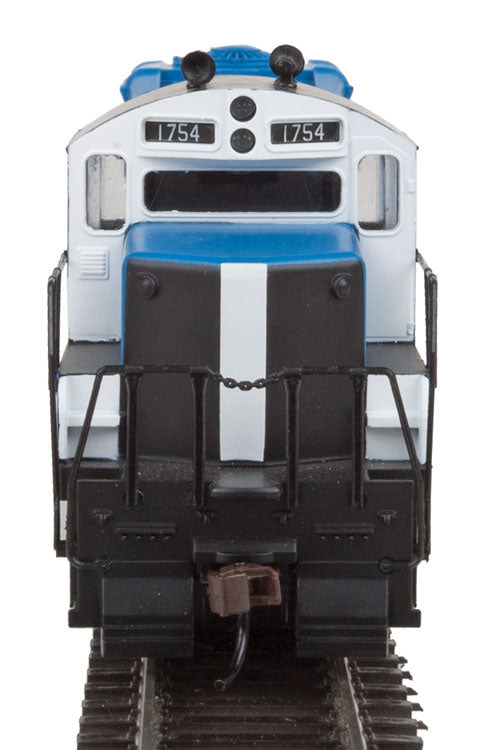 EMD GP9M - Standard DC -- Boston & Maine #1754 (blue, black, white)-4