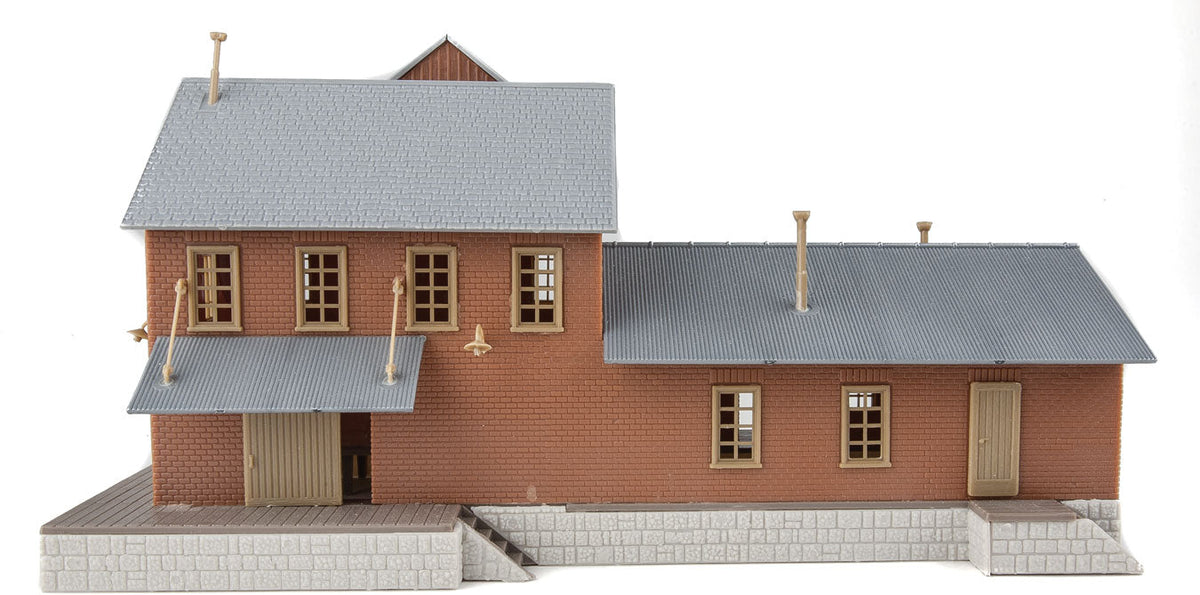 Brick Freight House -- Kit - 10 x 4-1/2 x 5-1/4"  25.4 x 11.4 x 13.3cm-4