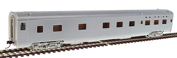 Pullman-Standard Streamlined 4-4-2 Sleeper - Assembled -- Undecorated