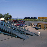Distribution Facility - Kit -- Office: 4 x 3 x 1-5/8" 10 x 7.5 x 4.2cm; 1-5/16 x 1 x 1-1/8" 4 x 2.5 x 2.8