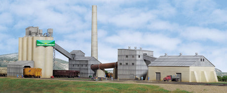 Valley Cement Plant -- Kit - Overall Complex Measures: 40-1/2 x 23-1/4 x 11.5"  102.8 x 59 x 29.2cm-2