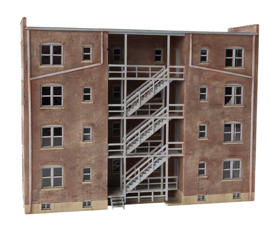Parkview Terrace Background Building -- Kit - 7-3/4 x 2-3/16 x 6"  19.7 x 5.6 x 15.2cm-4