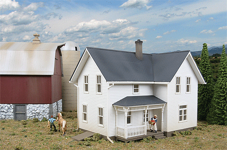 Lancaster Farmhouse -- Kit - 5-15/16 x 4-1/2 x 4-5/16"  15.1 x 11.4 x 11cm-1