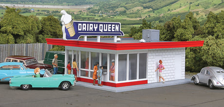 Vintage Dairy Queen(R) -- Kit - 5-1/16 x 3-1/2 x 2-3/8"  12.8 x 8.8 x 6cm-2