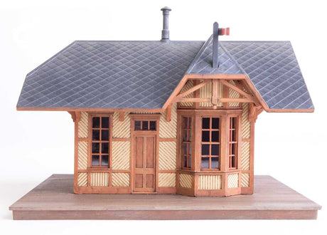 Victoria Springs Station -- Kit - 4-7/16 x 3-13/16 x 3-5/16"  11.2 x 9.6 x 8.4cm-3