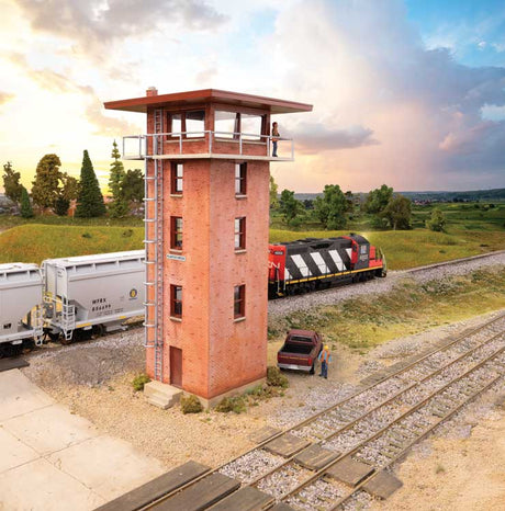 Modern Yard Tower -- Kit-1