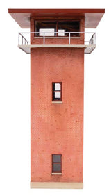 Modern Yard Tower -- Kit-6