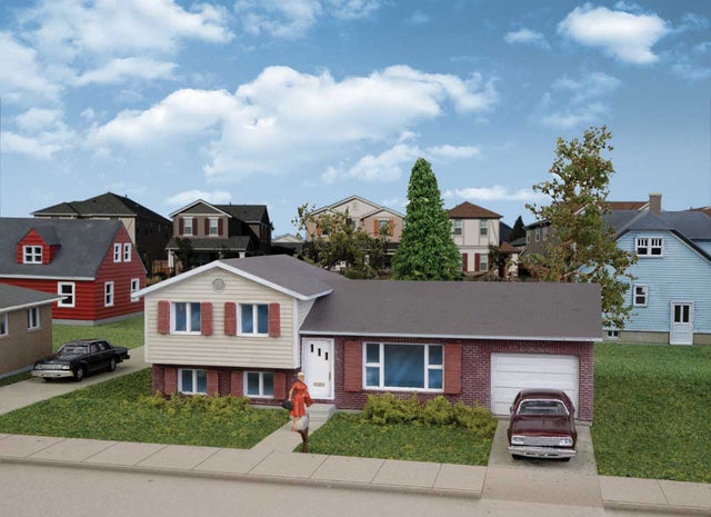 Split-Level House -- Kit - 4 x 2-1/4 x 1-1/2"  10.2 x 5.7 x 3.8cm-1