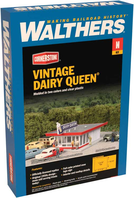 Vintage Dairy Queen(R) -- Kit - 2-7/16 x 1-15/16 x 1-5/16"  6.1 x 4.9 x 4.9cm-2