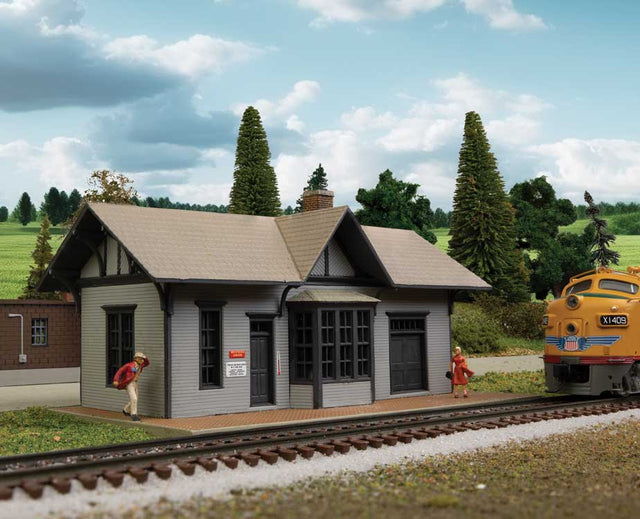 Golden Valley Depot -- Kit - 4 x 2-1/8 x 2"  10.1 x 5.3 x 5cm-1