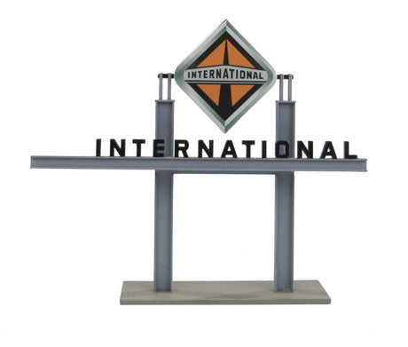 International Truck Dealership -- Kit - 8-7/8 x 12-1/4 x 3-7/8"  22 x 31.1 x 9.3cm-7