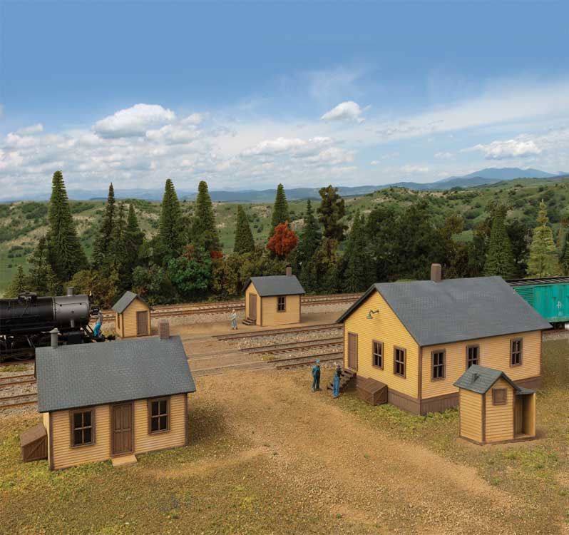 Vintage Trackside Structures -- Kit-1