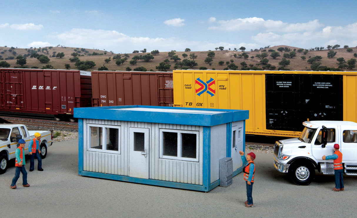 Modern Yard Office -- Kit - 3 x 2-3/8 x 15/16"  7.6 x 6 x 3.4cm-1