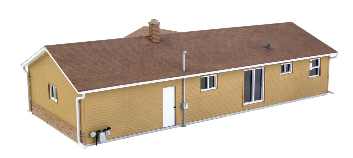 Ranch House with Attached 2-Car Garage -- Kit - 7-3/4 x 4-3/16 x 2-3/8"  19.6 x 10.6 x 6cm-2