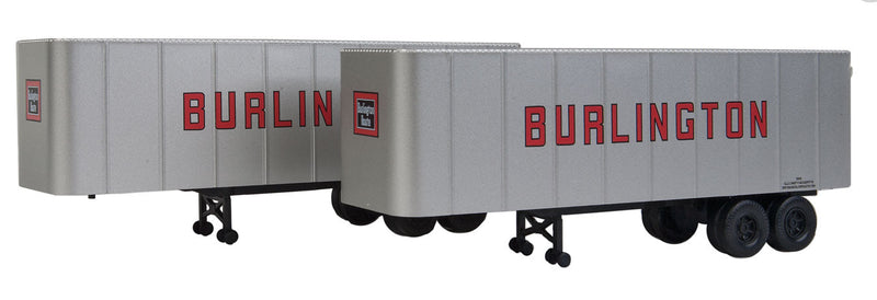32' Trailer 2-Pack - Assembled -- Chicago, Burlington & Qunicy-1