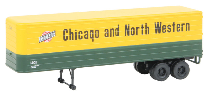 35' Fluted-Side Trailer 2-Pack - Assembled -- Chicago & North Western (yellow, green)-1