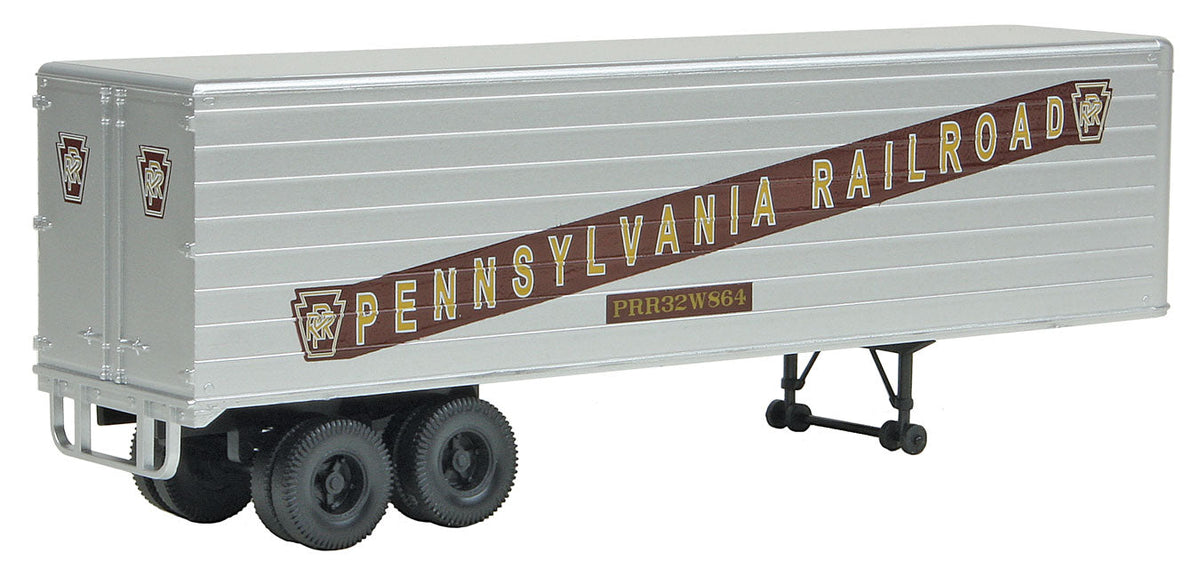35' Fluted-Side Trailer 2-Pack - Assembled -- Pennsylvania Railroad (silver, Tuscan)-2