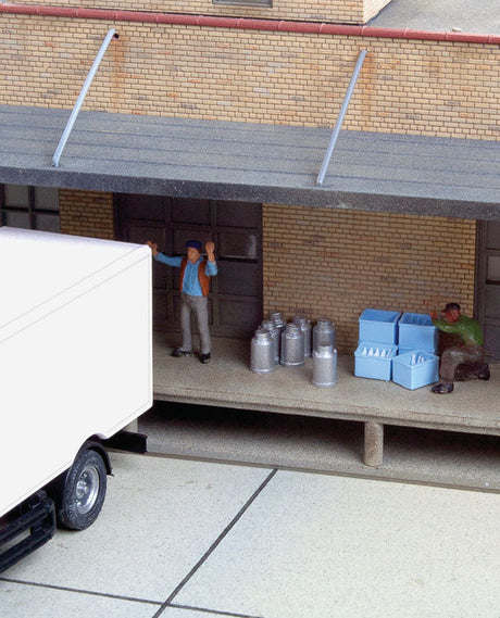 Milk Cans, Bottles & Cases