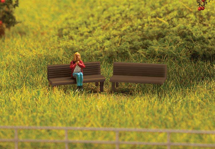 Benches pkg(8)