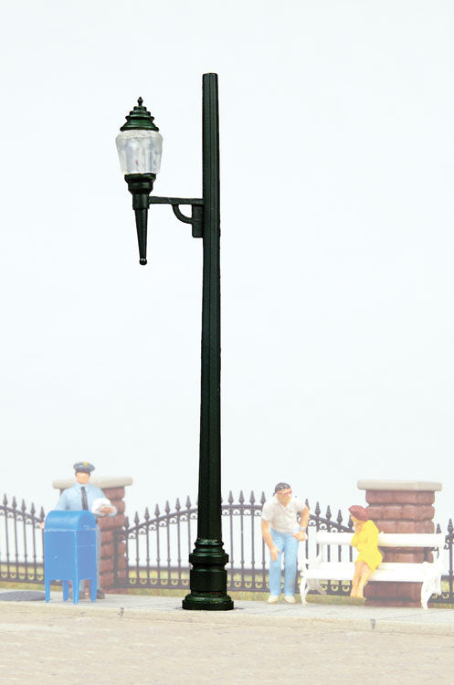 Single-Arm Street Light