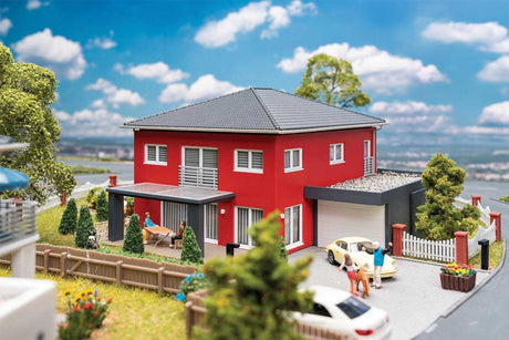 WeberHaus ModernLife Single-Family Home -- Kit - Red 5-9/16 x 4-11/16 x 3-9/16" 14 x 11.9 x 9.1cm-1