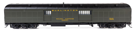 70' Heavyweight Baggage Car  - Ready to Run -- Chicago, Burlington & Quincy #1525-1